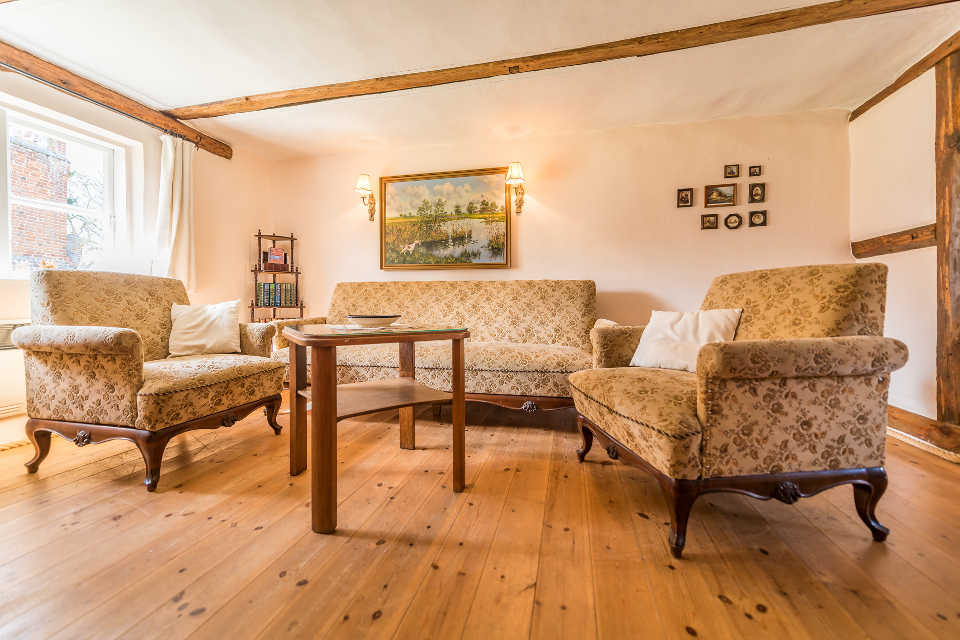 Couchgarnitur im Vintage-Look